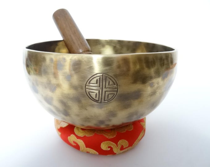Full Moon Tibetan Singing Bowl: Sound Therapy, Note D4 Sacral