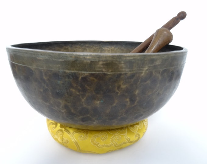 Antique Tibetan Singing Bowl | Large Jambati 12" | Hand Hammered | Himalayan Meditation | Sound Therapy | Healing Yoga | Note G#2