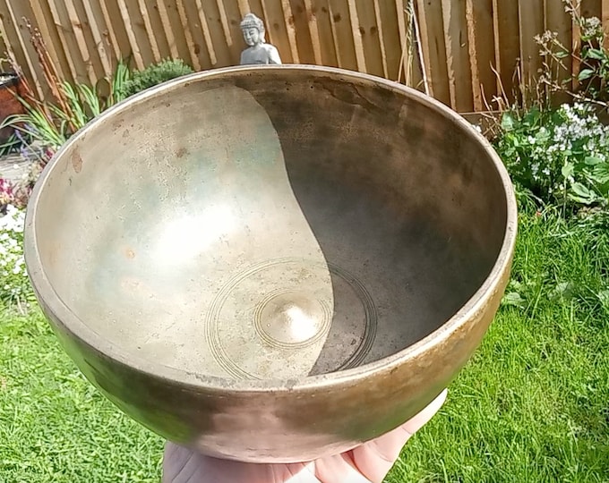 Rare Antique Museum Quality Shiva Lingam Tibetan Singing Bowl Himalayan Sound Healing Therapy Note A3