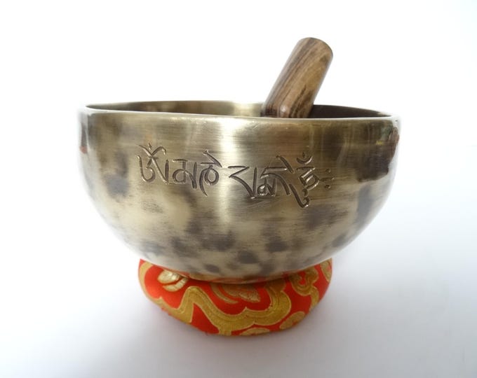 Full Moon Tibetan Singing Bowl: Sound Therapy, Note F#4 Heart