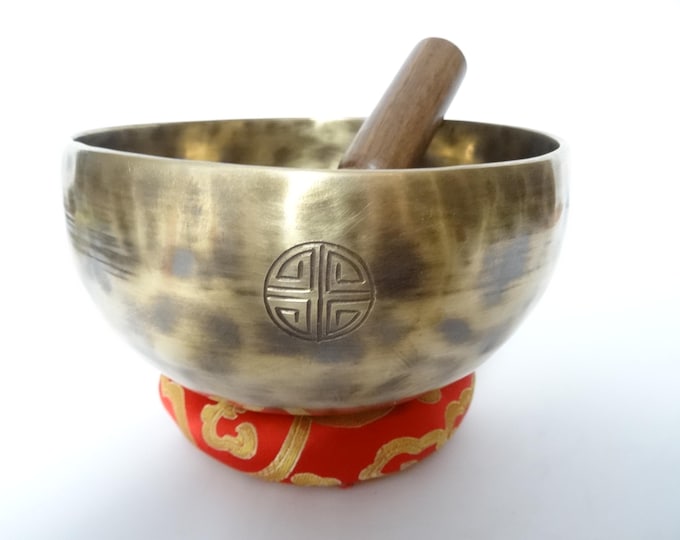 Full Moon Tibetan Singing Bowl: Sound Therapy, Note D4 Sacral