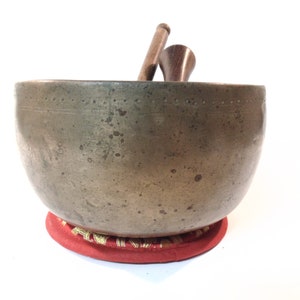 Large Antique 7&quot; Thadobati Tibetan Singing Bowl Hand Hammered Himalayan A#3