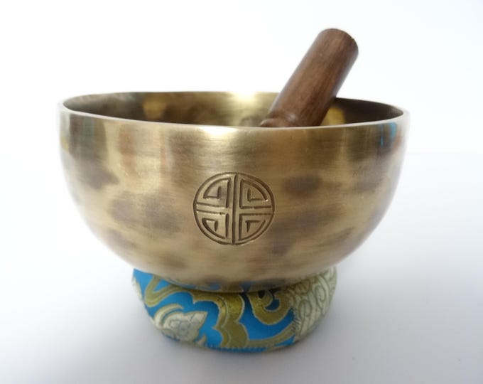 Full Moon Tibetan Singing Bowl: Sound Therapy, Note D#4 Sacral