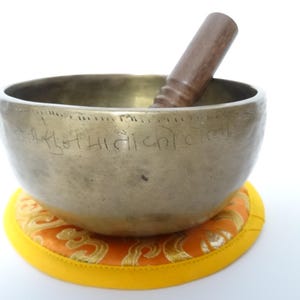 Antique, Ancient, Thadobati Cup, Tibetan Singing Bowl, Hand Hammered Himalayan, Note G4