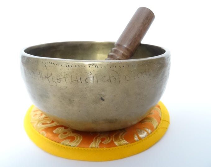 Antique, Ancient, Thadobati Cup, Tibetan Singing Bowl, Hand Hammered Himalayan, Note G4