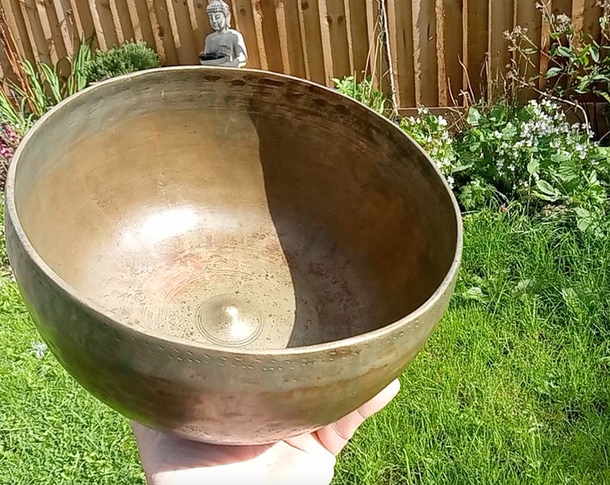 Rare Antique Museum Quality Shiva Lingam Tibetan Singing Bowl Himalayan Sound Healing Therapy Note D#3