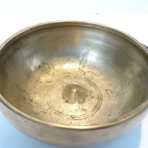 Antike Thadobati Shiva Lingam Tibetische Klangschale Himalaya Klangheilungstherapie Note A4