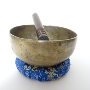 Antique Thadobati Cup Tibetan Singing Bowl Hand Hammered Himalayan Sound Therapy Healing F4