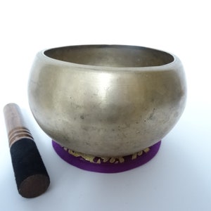 Antique Old Bodhi Buddha Tibetan Singing Bowl Meditation Sound Therapy Healing F#4