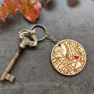 City map custom Key chain - round with simple border
