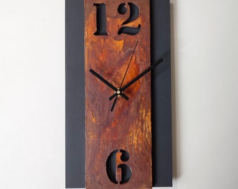 Horloge patine rouille, horloge métal rouillé, horloge design original, style industriel, avec chiffres, rectangulaire, horloge fait-main