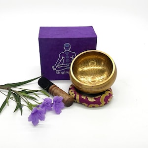 Singing Bowl Gift Set, Handmade Singing Bowl Set for Sound Healing, Meditation Yoga Chakra Balancing, Spiritual Healing Bowl, Stress Relief