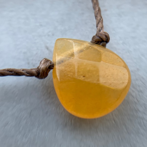 Yellow Jade Teardrop Necklace