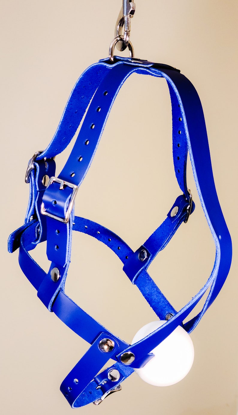 Leather Harness Gag. Genuine leather and silicone ball. 2 chin strap styles available. imagem 8