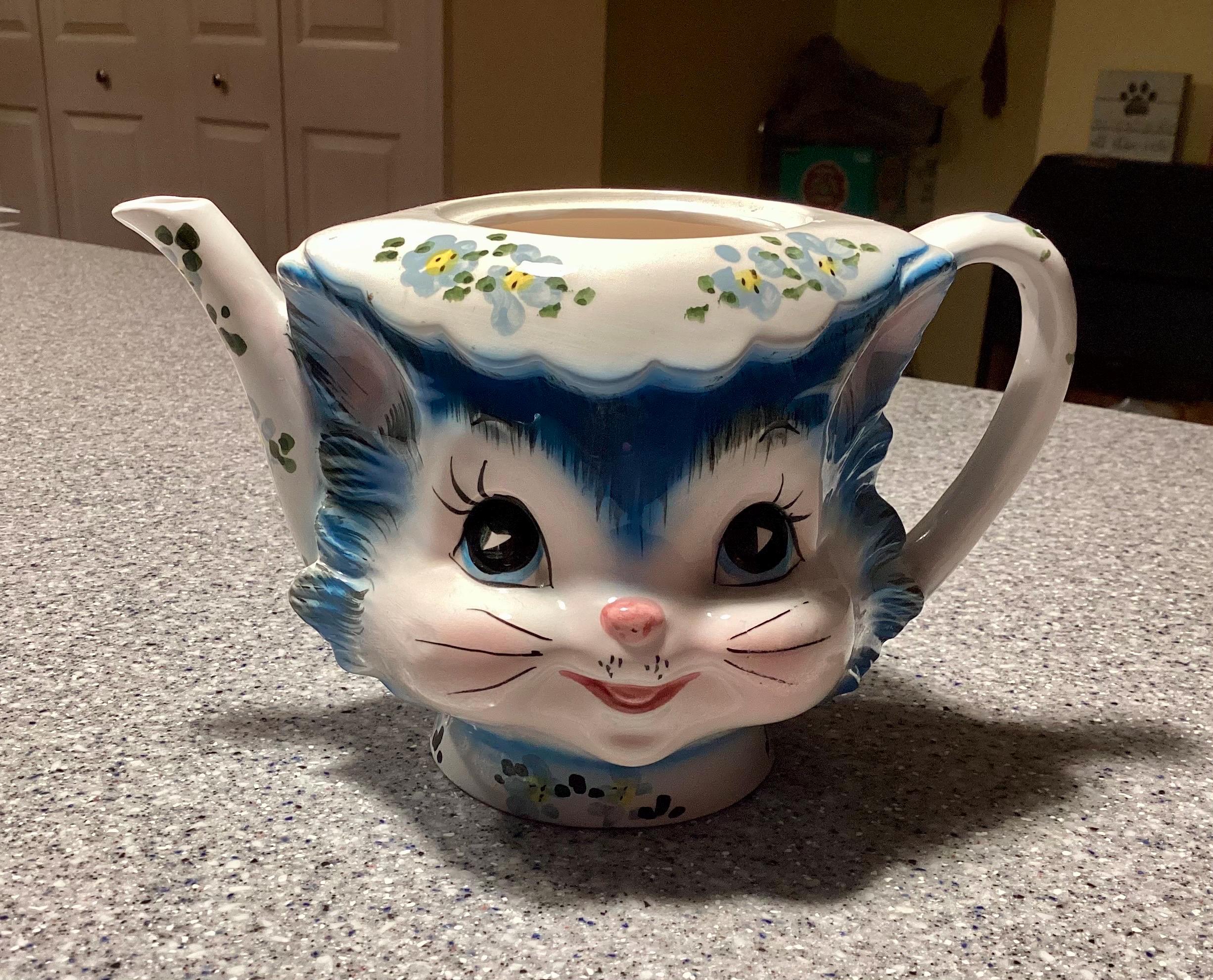 Miss Priss Tea Pot - Etsy