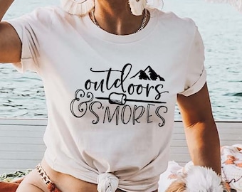 Camiseta Outdoors & S'mores: Camiseta de fogata de verano