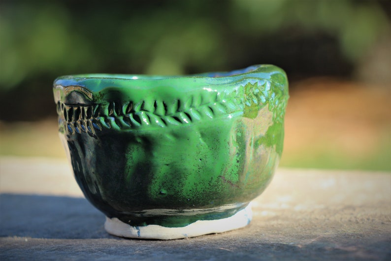 Green Metallic Leaf Dish