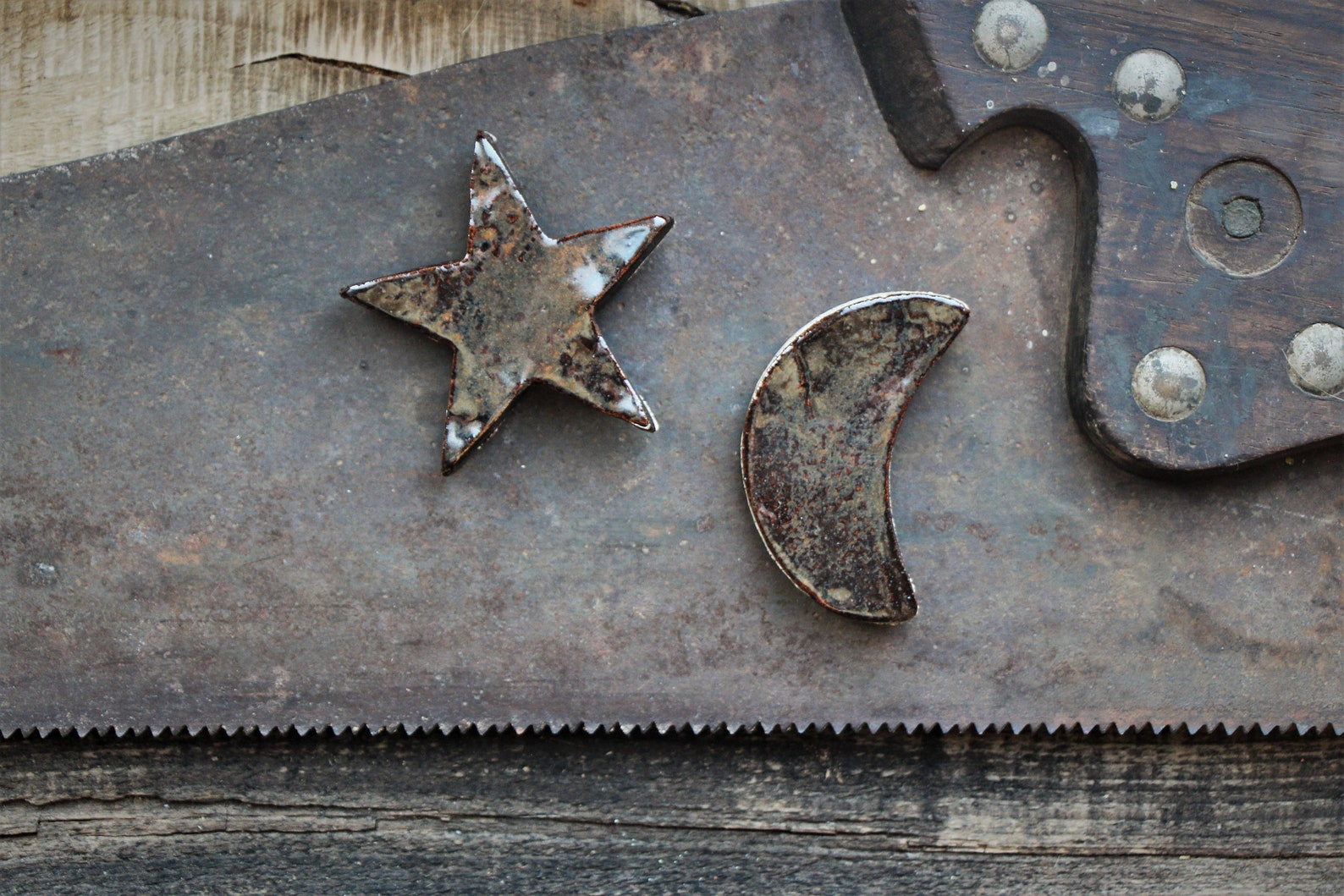 Rusted Iron Ceramic Etsy