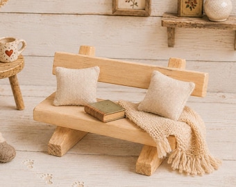 Banco de madera en miniatura, escala 1:12 – Accesorios para casas de muñecas y mundos de gnomos