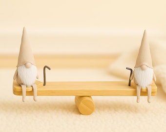 Balancín de madera en miniatura de 10 cm | Accesorio para casa de muñecas hecho a mano | Decoración de patio de recreo Wichtelwelt a escala 1:12