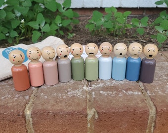 Emotion Feeling Wooden Peg Dolls: Waldorf Reggio Play Set