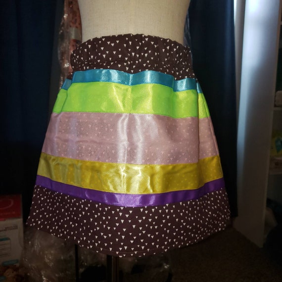 Brown Triangle Ribbon Skirt