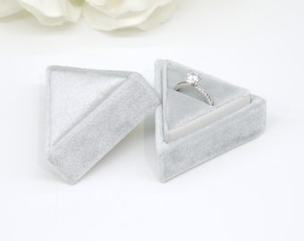 Triangle Single Velvet Ring Box Light Grey - Valentines Day Proposal Ring Box, Valentine Engagement Ring Box, Single Triangle Ring Box