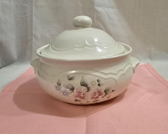 Caçarola/prato de legumes vintage Pfaltzgraff em cerâmica rosa-chá
