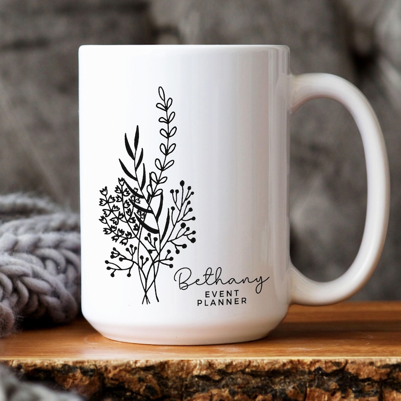 Event Planner Gift, Wedding Planner Mug, Personalized floral name mug, Thank you appreciation Gift, Manager Designer Planner Coordianator zdjęcie 5