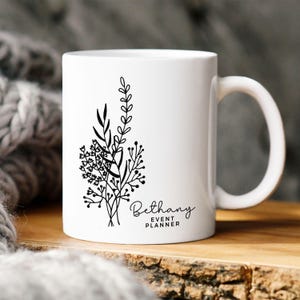 Event Planner Gift, Wedding Planner Mug, Personalized floral name mug, Thank you appreciation Gift, Manager Designer Planner Coordianator zdjęcie 7