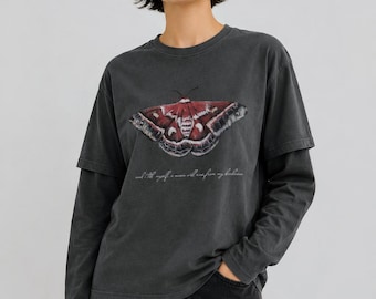 Koszula z długim rękawem Dark Academia Moth Faux Layered, z gotycką grafiką