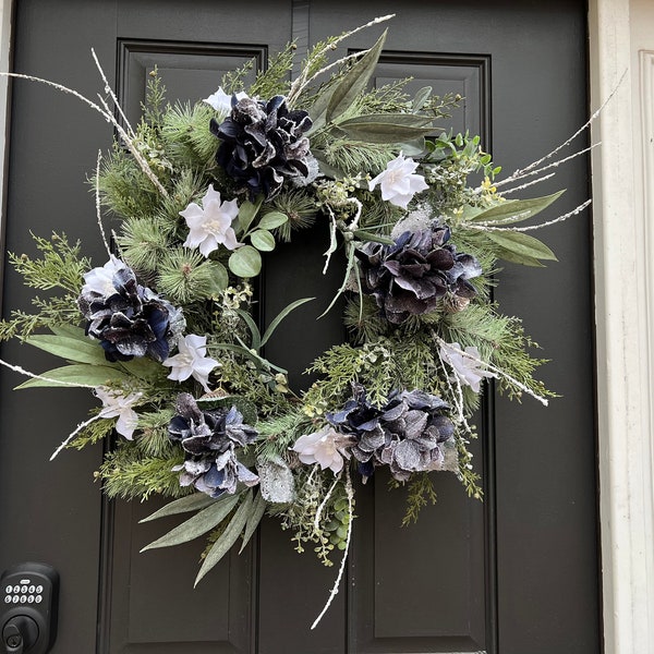 Winter Hydrangea Floral Wreath, Extra Large Wreath for the Front Door, Christmas Wreath, All season decoration, Rustic Snowy Decoration,