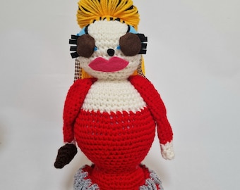 Divine inspired crochet art doll from the John Waters film "Pink Flamingos'...