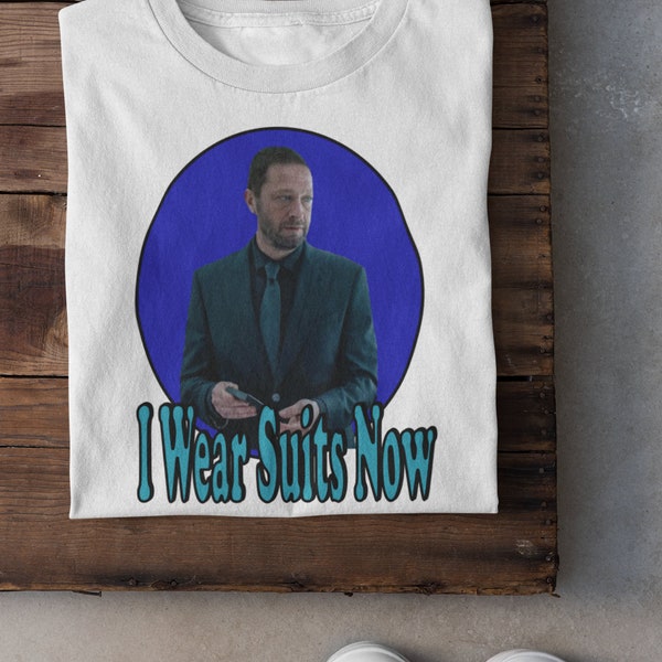 I Wear Suits Now The Bear TV Show Cousin Richie Hilarious Quote Humor Short-Sleeve Unisex T-Shirt
