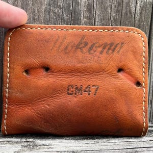 Cartera minimalista con guante de béisbol Nokona CM47 Pro Line, años 60, hecha a mano.