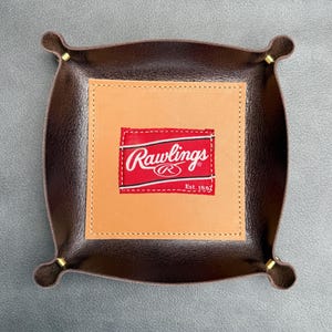 Bandeja de cuero hecha a mano con etiqueta de guante de béisbol Rawlings, organizador, contenedor multiusos y bolsillo para guardar objetos pequeños.