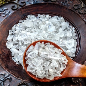 Small Clear Arkansas Quartz Points, Assorted Gemstone Pouches, Natural Rock Crystal Specimens