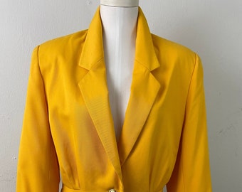 Vintage 80s Canary Yellow Poplin Rayon London Style Blazer-Jacket By Argentini, Oversize Shoulder Fit Waist Yellow Jacket, Size-10