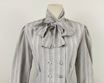 Vintage 80s Silky Crepe Blouse: Bow Collar Ballon Sleeves, Size-4