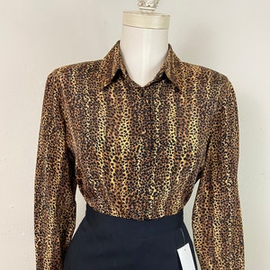 Vintage Early 90s Chita Animal Print 100% Silk Long Sleeves Minimalist Blouse By FY Petite, Size-S