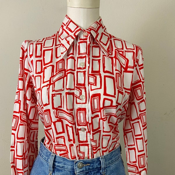 Vintage 70s Psychedelic Disco Classic Dance Shirt By Ship’n Shore, Peter Pan Collar Psychedelic Blouse, Red Square Motive, Long Cuff Shirt