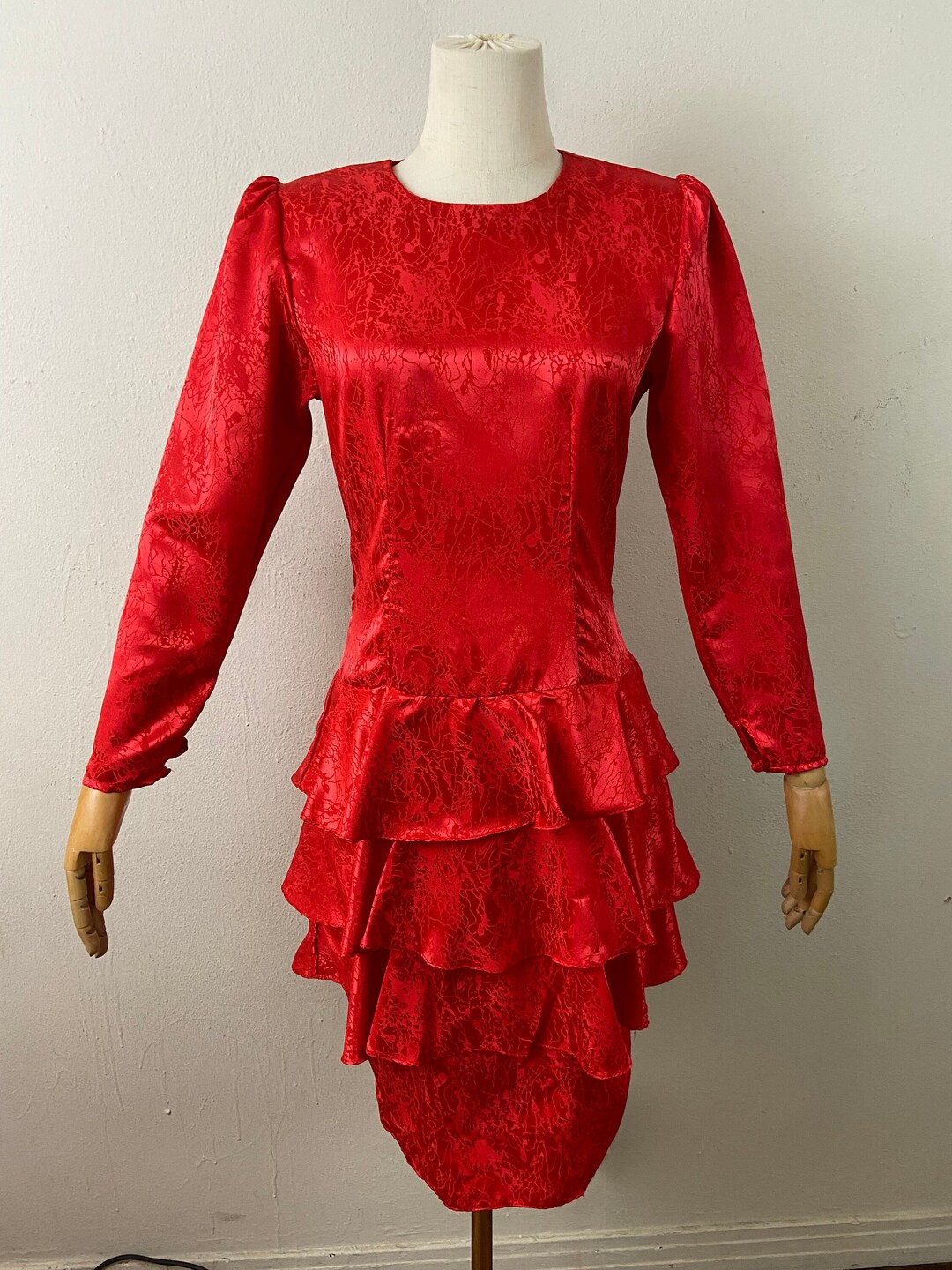 Vintage 80s Crepe Jacquard Solid Print Peplum Skirt Midi