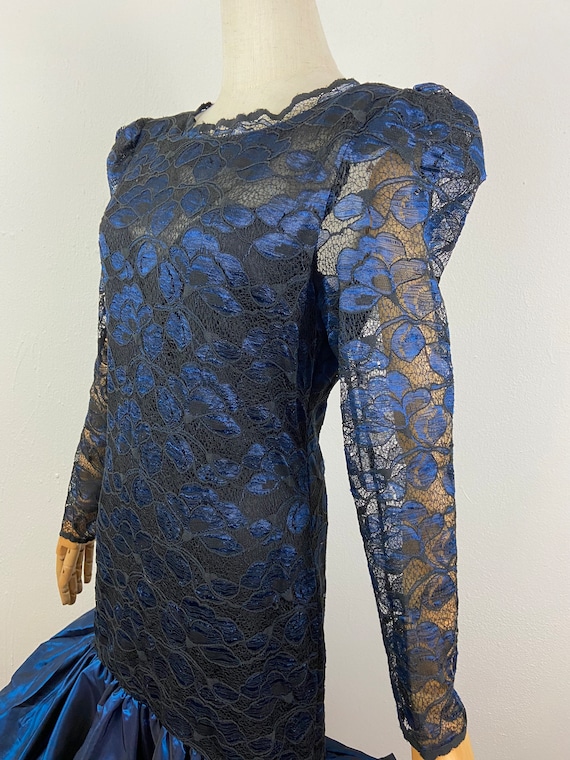Vintage 80s Iridescent Bondi Blue Long Body Lacey… - image 10
