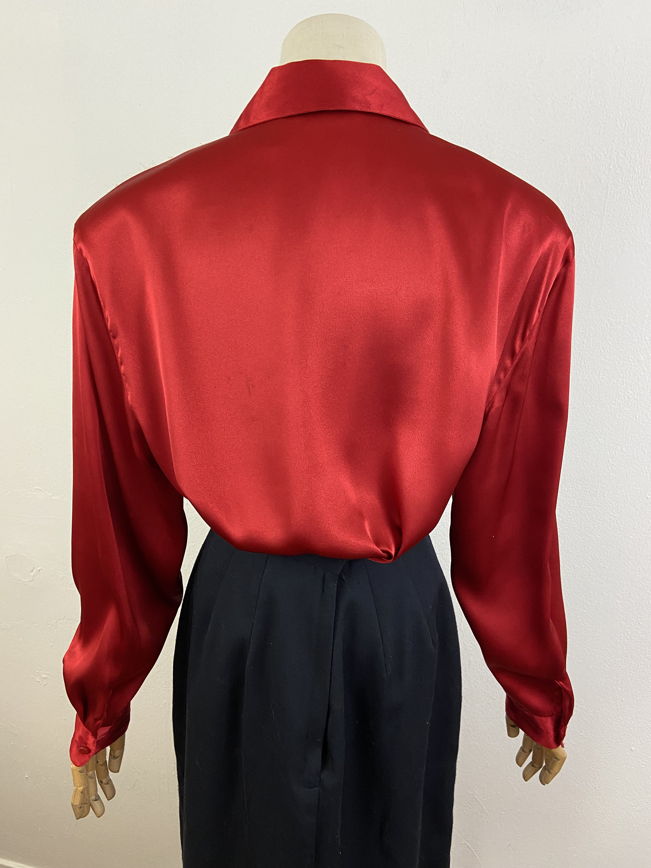 Vintage 1990s Red Fire Satin Crepe Long Sleeves Pocket Front 