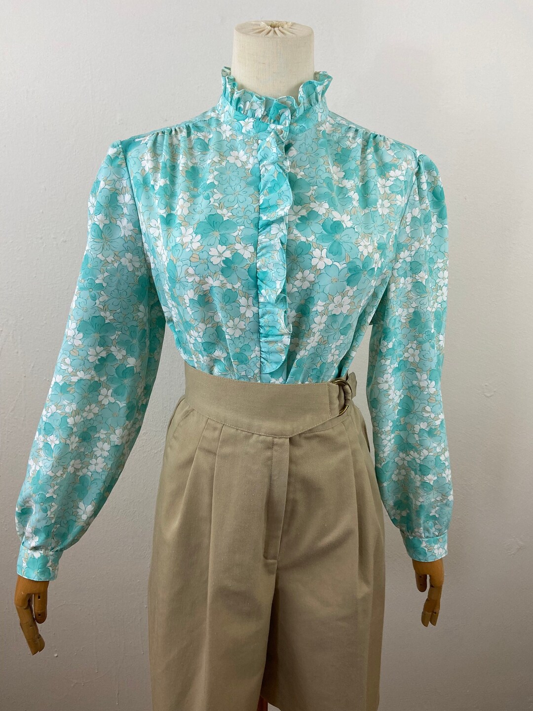 Vintage 80s Floral Print Blouse: Ruffle Collar, Puffy Sleeves - Size 16 ...
