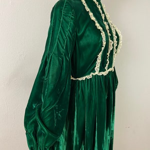 Vintage 70s Gunne Sax Green Velvet Maxi Dress: Renaissance Bohemian ...