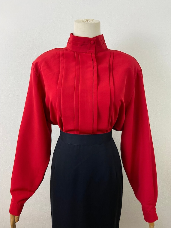 Vintage 80s Plated Front Red Long Sleeve Elegant C