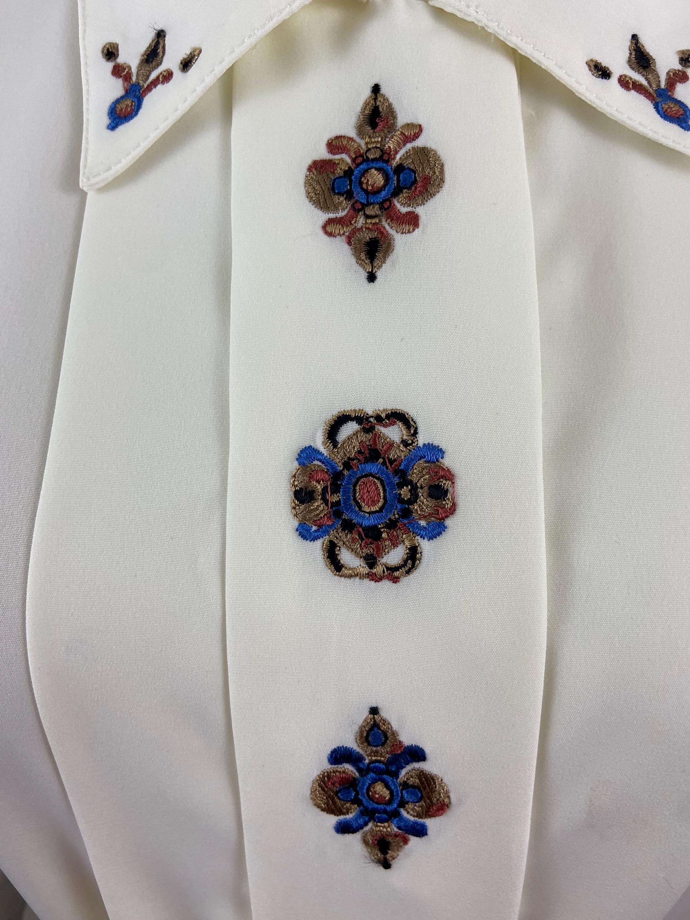 Ameri（アメリ）の「UND EMBROIDERY LACE BLOUSE（シャツ