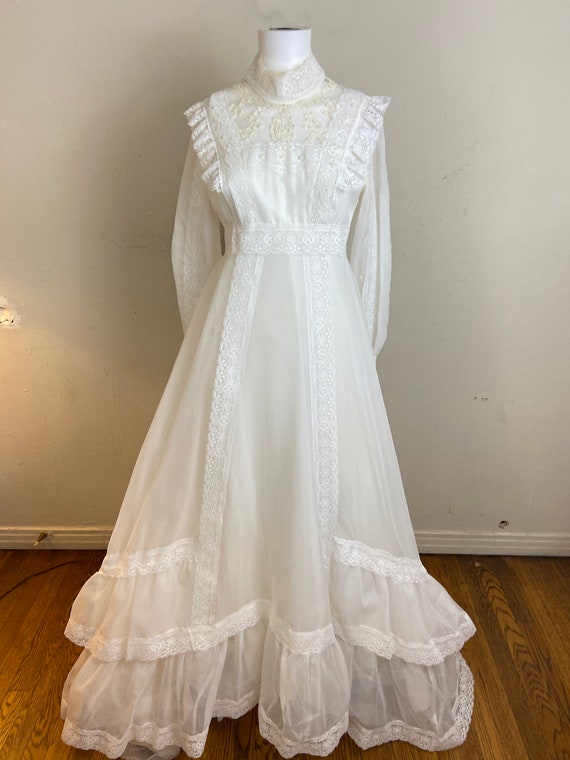 White prairie cheap dress