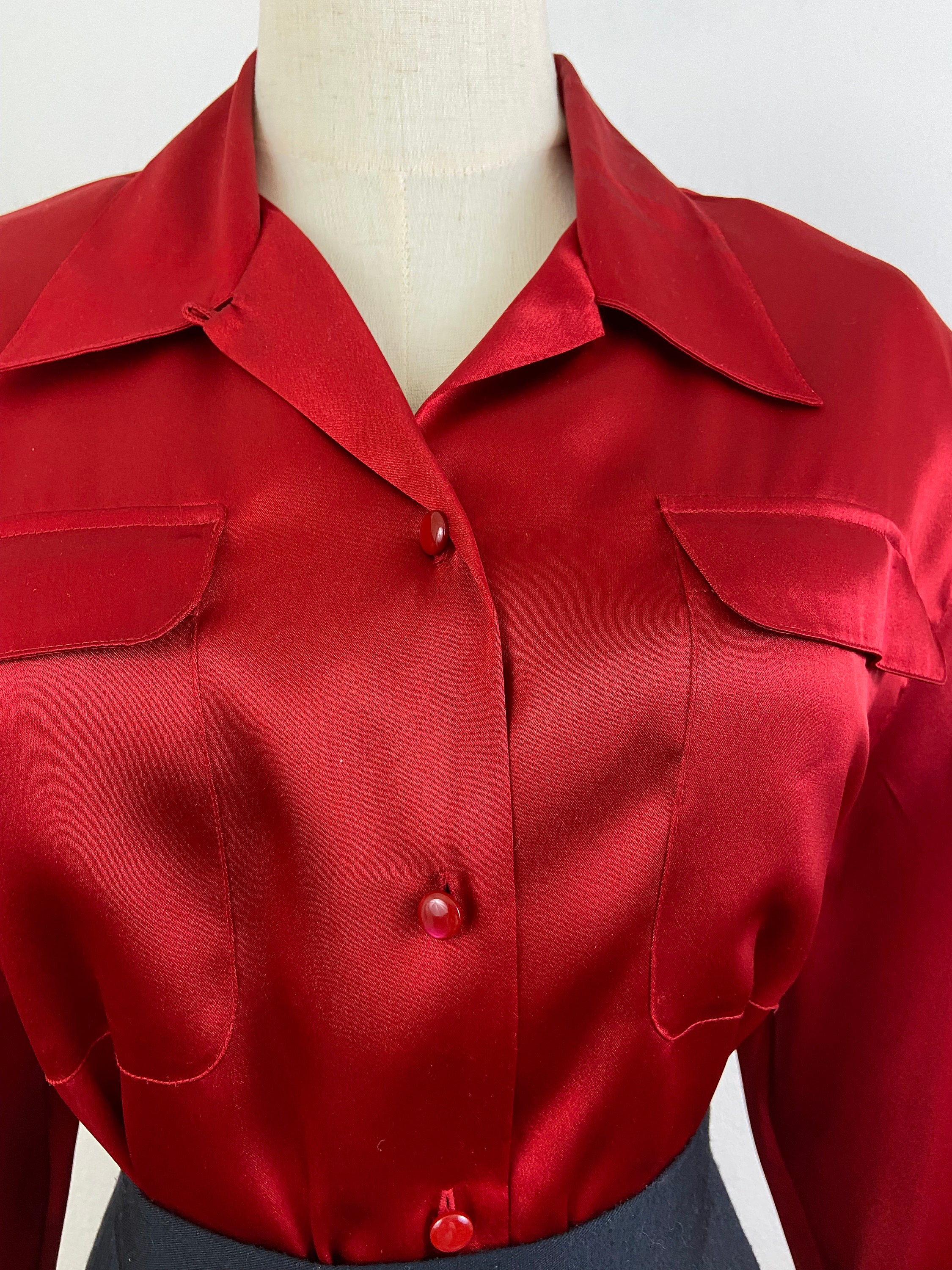 お値下げERiKO KATORi Silk Hand Crepe Blouse お値下げERiKO KATORi Silk Hand Crepe Blouse